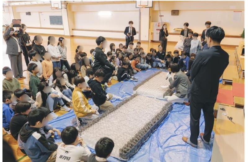 分解・分別体験やタオルの回収を通して、資源の大切さを学習（出典：株式会社ニトリホールディングス）