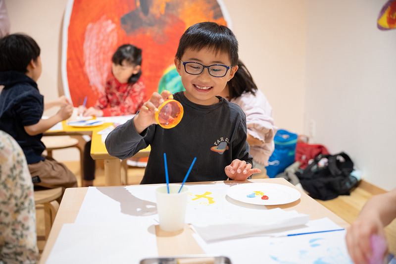 子供たちが夢中になれるような多彩なプログラムを展開