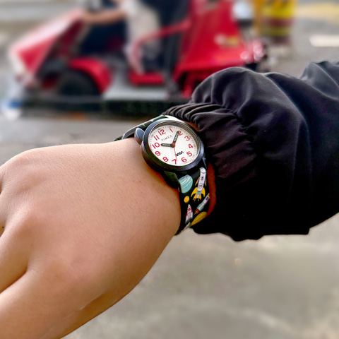 子供向けアナログ時計「TIMEX KIDS ANALOG」が登場 - こどもとIT