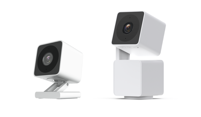 キューブ形状のカメラ「ATOM Cam 2」と、首振り（パン・チルト）機能を搭載した「ATOM Cam Swing」