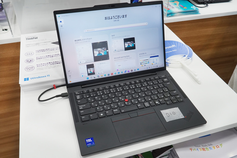 レノボ ThinkPad T14s Gen 6