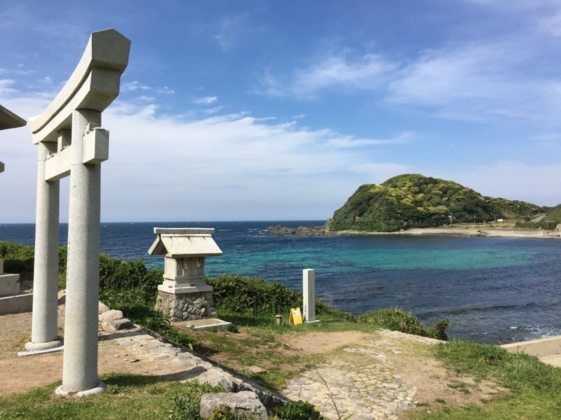 福岡県宗像市大島の宗像大社沖津宮遥拝所