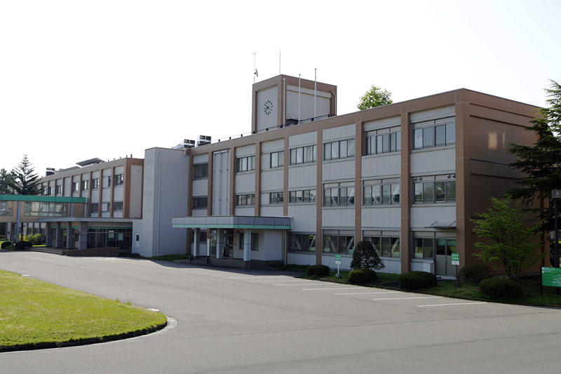 長野高専の外観