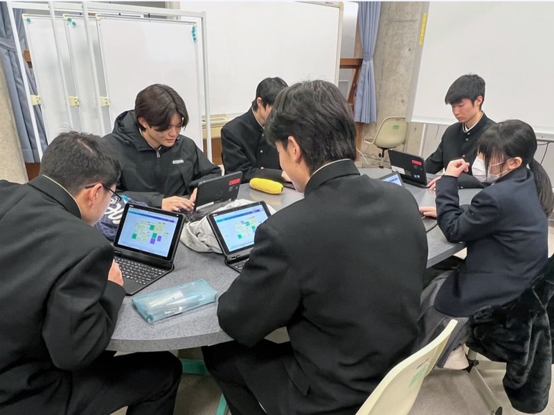 富山県立砺波工業高等学校における取り組みの様子