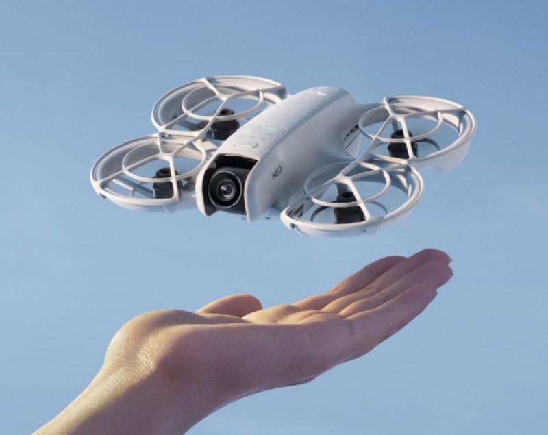 DJI Neo