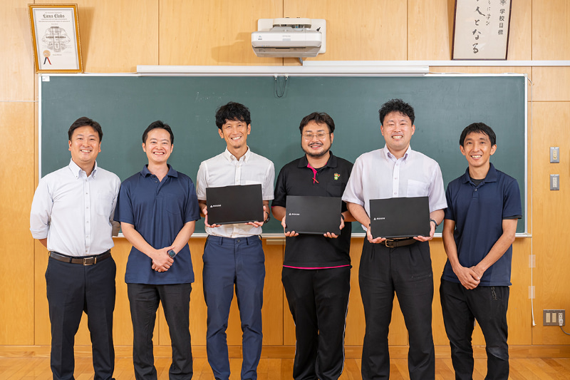左より、小林勝俊先生、赤羽洸介先生、島田祐次先生、熊市真也先生、齋藤有人先生、市岡祥一先生