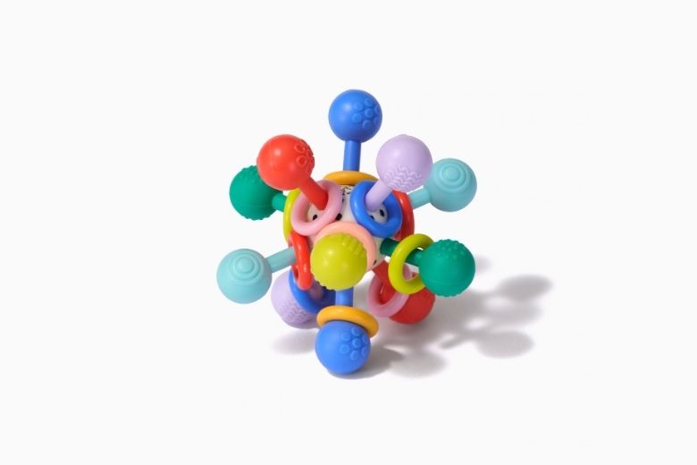 ラトル・キャンディー（マンハッタントーイ社／輸入企業：株式会社ボーネルンド）