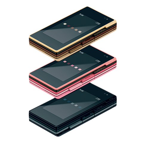 <a href="http://time-space.kddi.com/ketaizukan/index.html#topics-2009" class="n" target="_blank">PLY（2009年9月発売）</a>