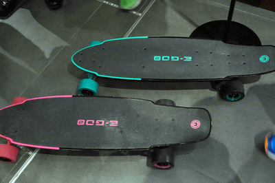 電動スケボーに音声認識のドッグロボ――7月のソフトバンク「+Style」新