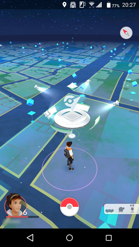 ひときわ大きいオブジェが「ポケモンセンター」