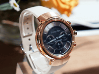ASUS、円形ディスプレイ搭載の「ZenWatch 3」を発表 - ケータイ Watch