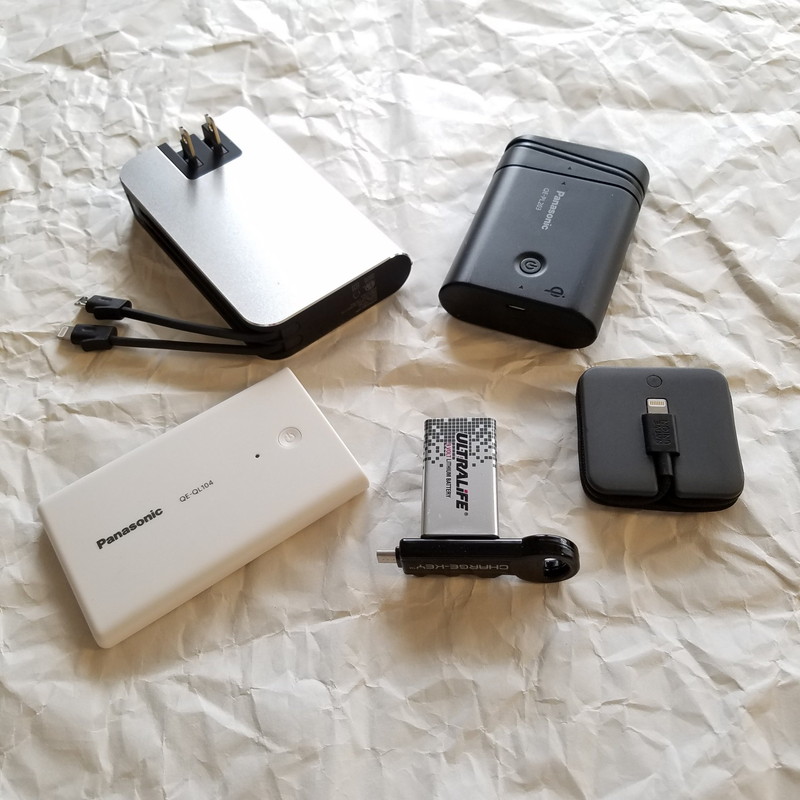 目的特化型で、大小ある真面目なUSBモバイルバッテリー