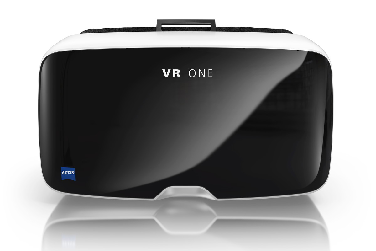 「ZEISS VR ONE Plus」