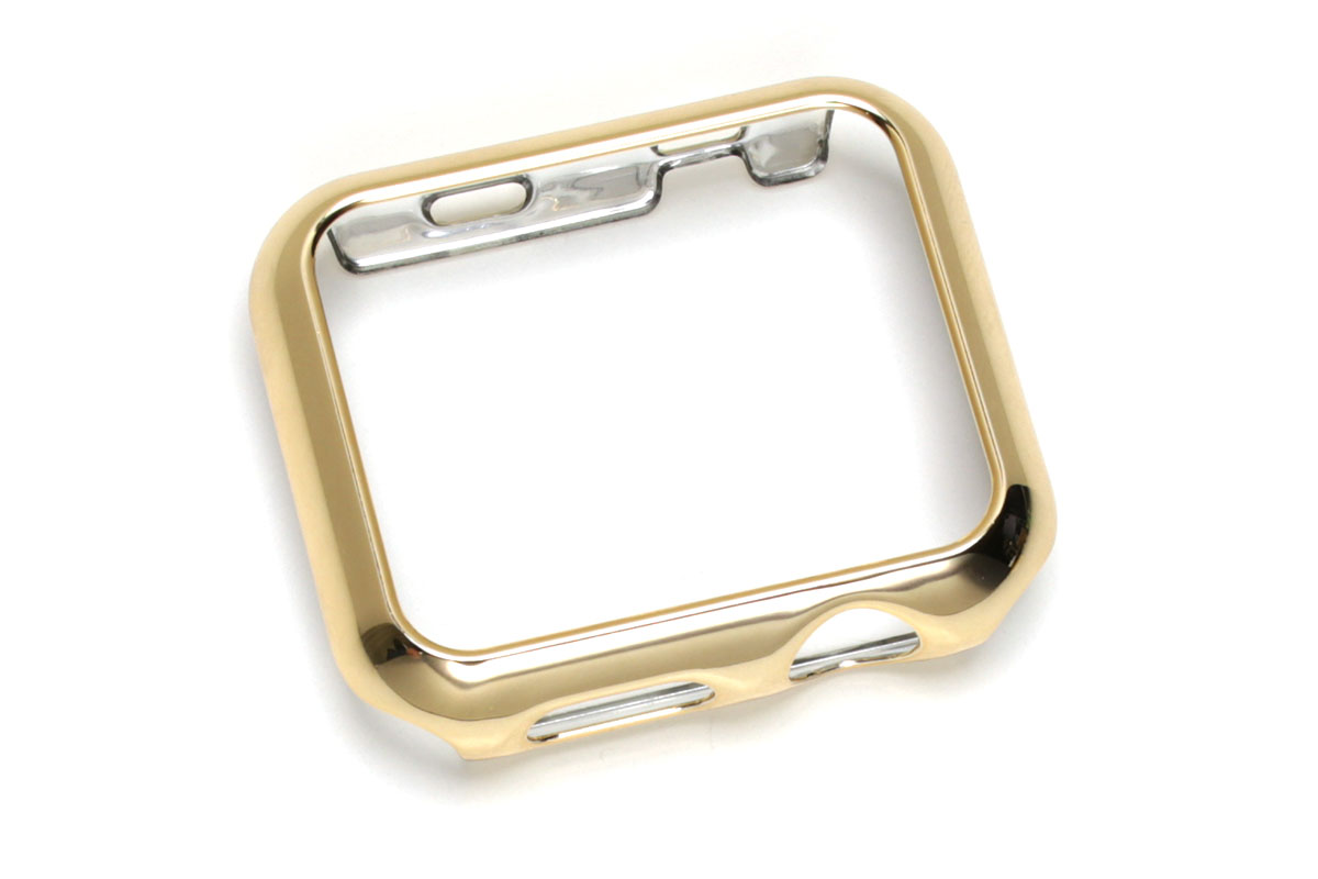 金のバンドと金のプロテクター。バンドが1999円で、プロテクターが1400円です。プロテクターは、表面は金ピカですが、薄くてチャチめのプラスチックです。ただ、Apple Watchの傷防止には十分効果があると思います。