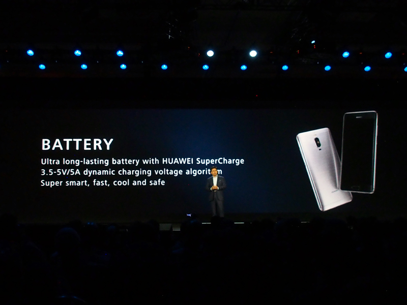 チップセット、バッテリー、写真撮影、指紋センサーなどの技術が紹介された