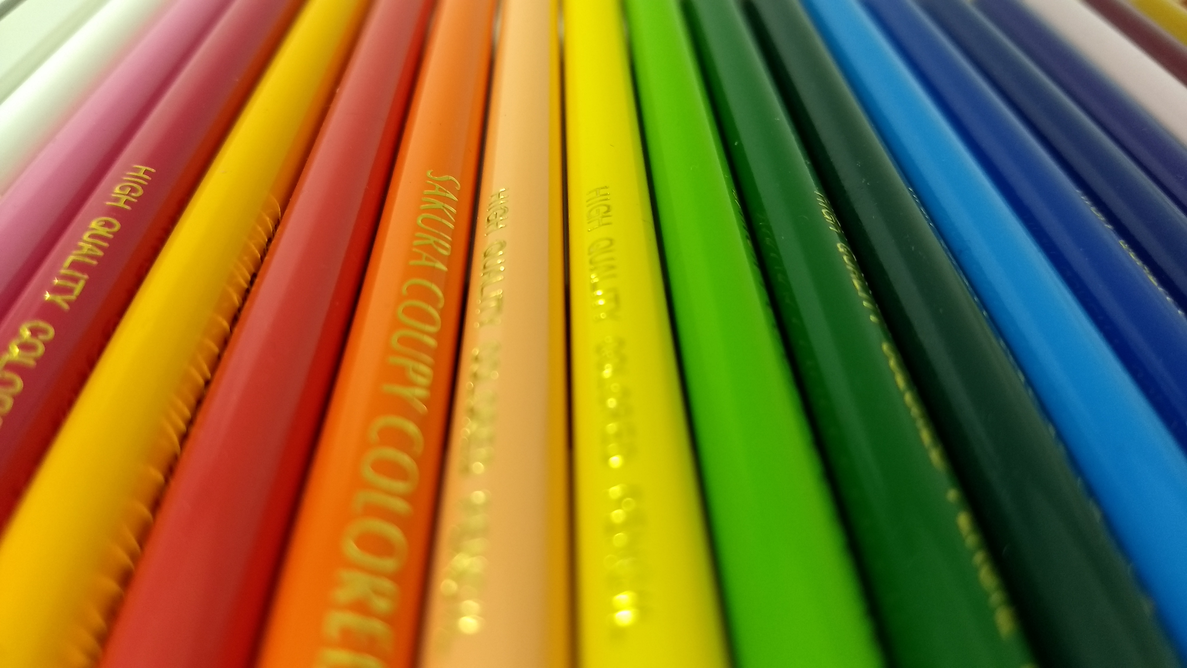 撮影サンプル、4032×2268ドット。リンク先は無加工