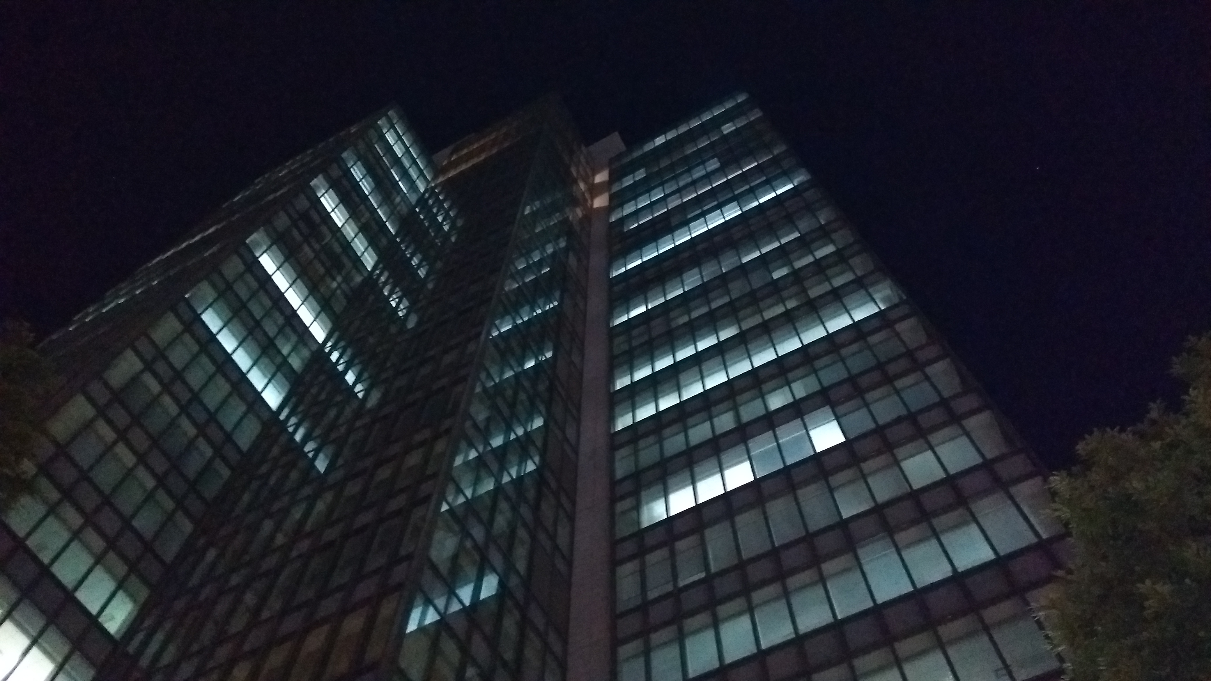 夜間撮影のサンプル