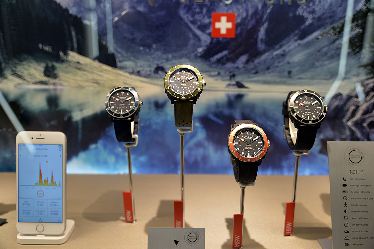 アルピナのSEASTRONGシリーズ。HybridのConnectedで10気圧防水を実現している