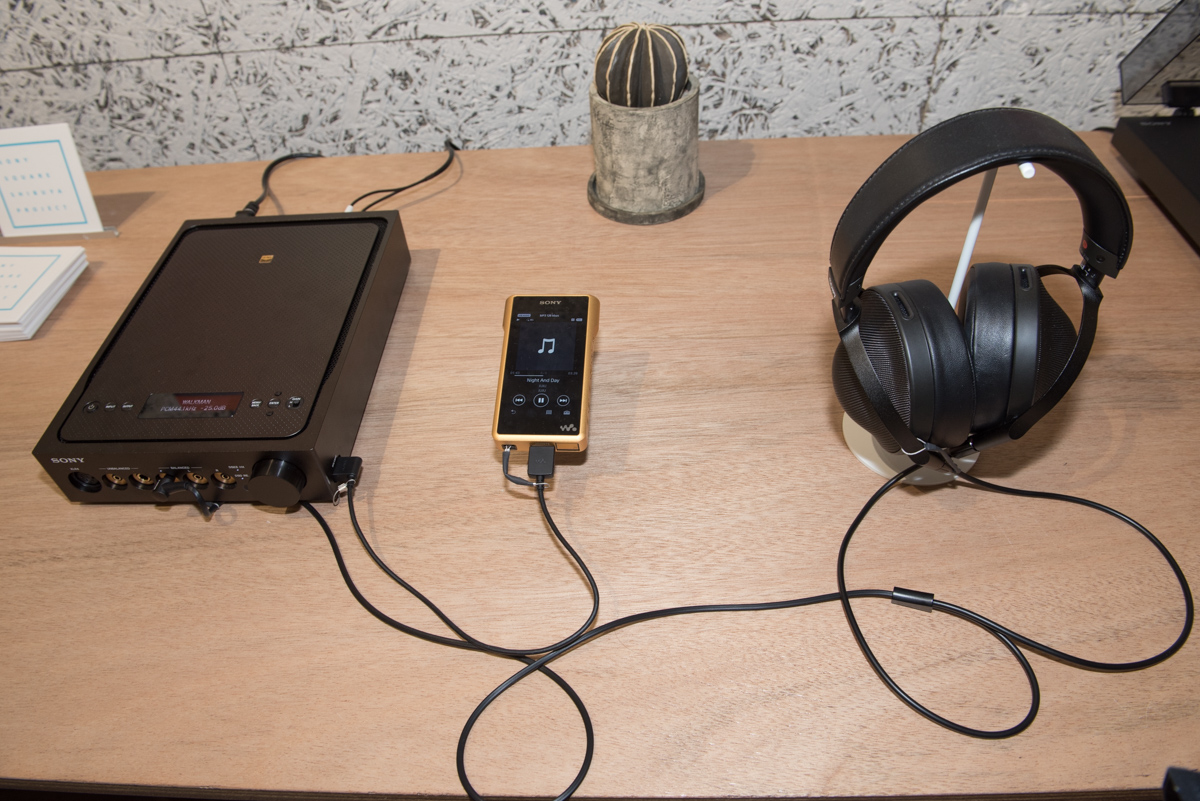 ソニーのハイエンド製品で構成したハイレゾ音源再生のデモ