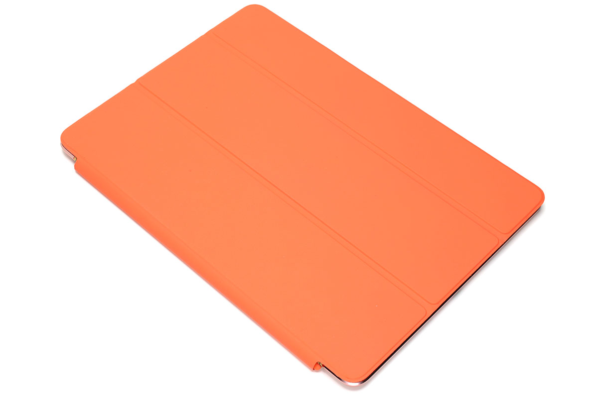 マスキングテープは薄いので、Smart Coverもとくに問題なく使えました。