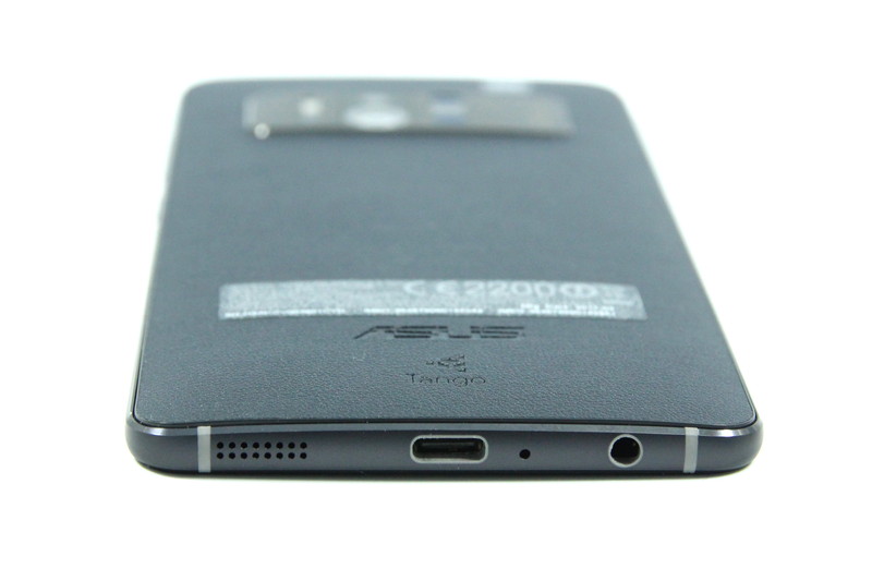 外部端子はUSB Type-C