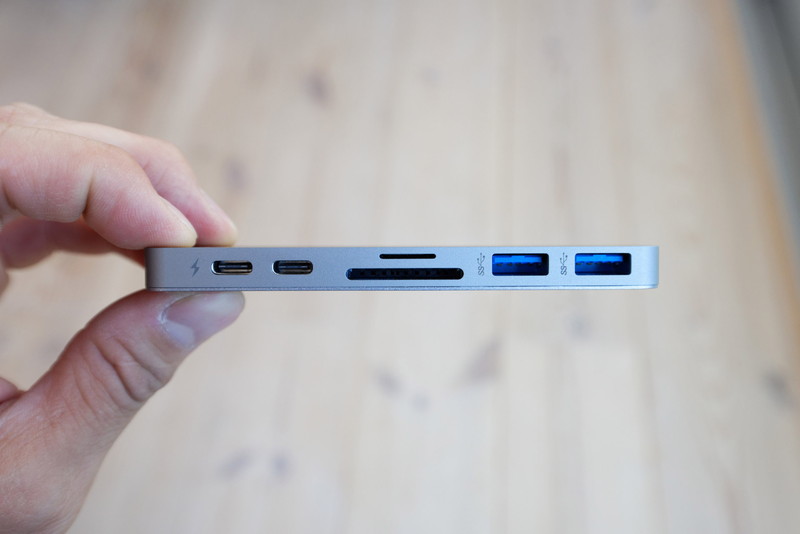 これ1つを装着すれば、7つのインターフェースを使える