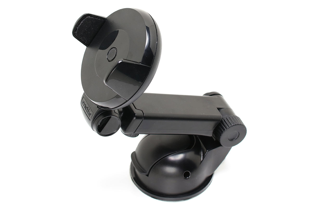 サンワダイレクトの「iPhone 7/7 Plus対応スマートフォン車載ホルダー 200-CAR041」。2箇所に関節があるアーム式で、アームは伸縮し、ホルダー部分は自由に回転できます。