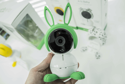 充電式Wi-Fiネットワークカメラ「Arlo Pro」6月発売、SIMフリーの