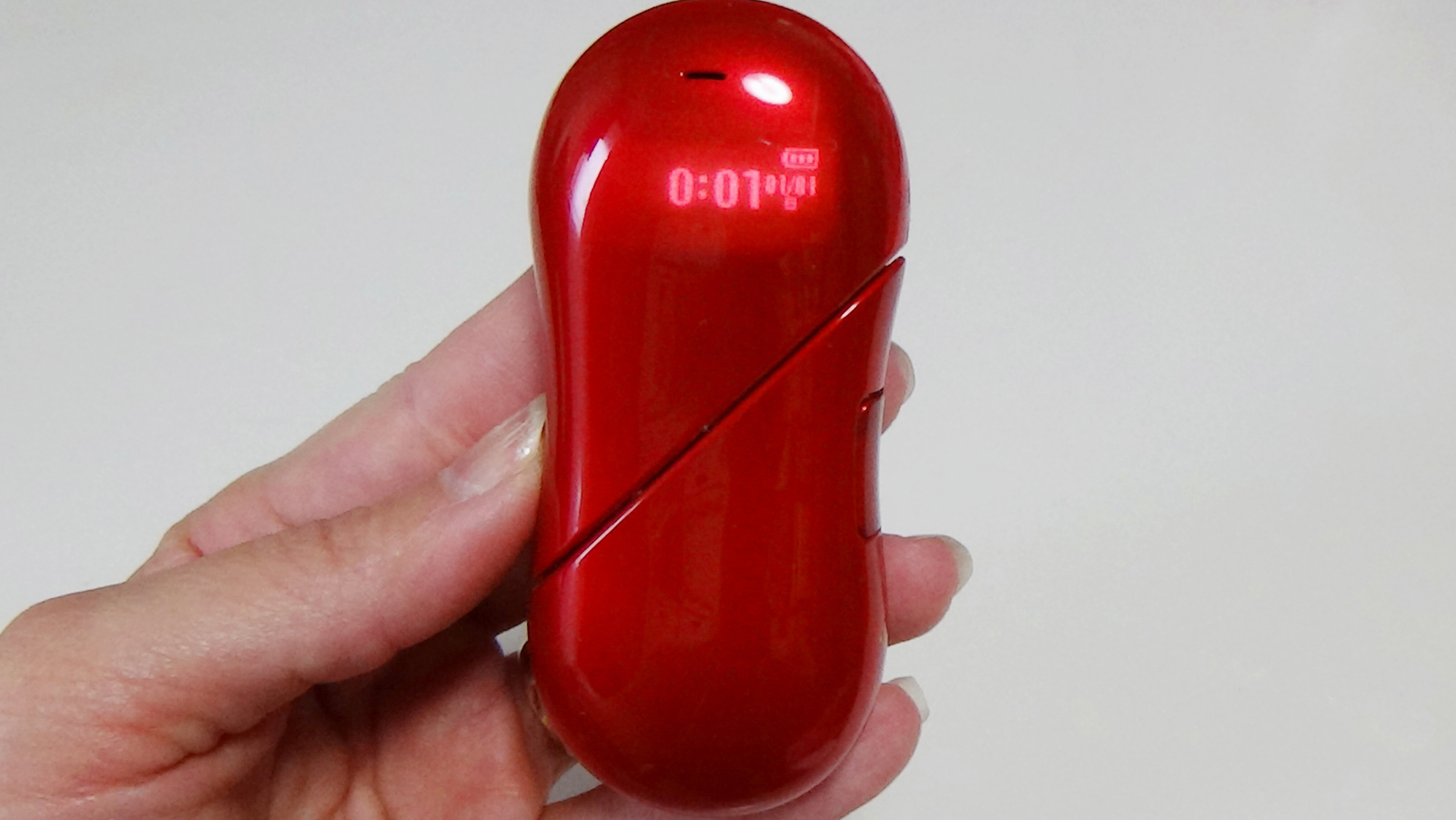 ディスプレイ左上に表示されるはずの電波状況アイコンがないというレア画像