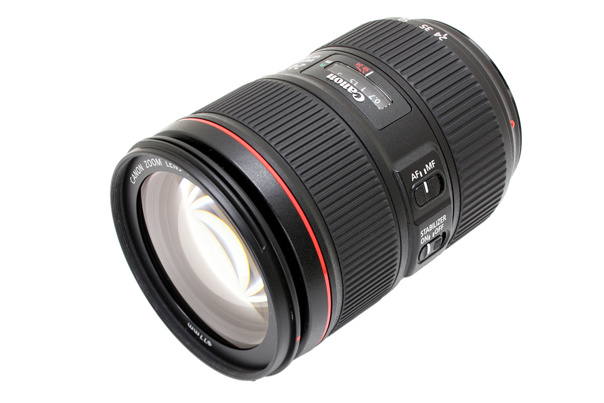 借りたのは「ローパスフィルター効果をキャンセルした高解像バージョン」の「EOS 5Ds R」（<a href="http://cweb.canon.jp/eos/lineup/5dsr/index.html" class="n" target="_blank">公式ページ</a>）。レンズとして「EF24-105mm F4L IS II USM」（<a href="http://cweb.canon.jp/ef/lineup/standard-zoom/ef24-105-f4lii/index.html" class="n" target="_blank">公式ページ</a>）と「EF100-400mm F4.5-5.6L IS II USM」（<a href="http://cweb.canon.jp/ef/lineup/tele-zoom/ef100-400-f45-56l-ii-usm/index.html" class="n" target="_blank">公式ページ</a>）も借用。