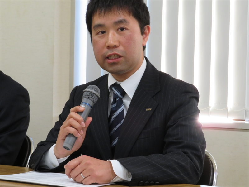 KDDI CSR・環境推進室 室長の鳥光健太郎氏