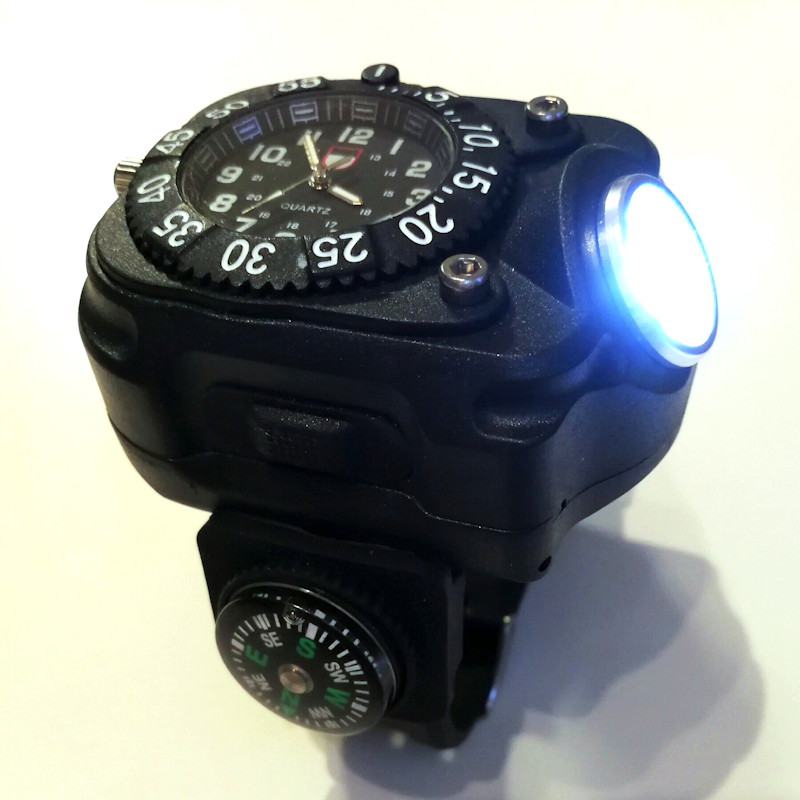 ストロボモードやSOS発信モードがあるのが嬉しい