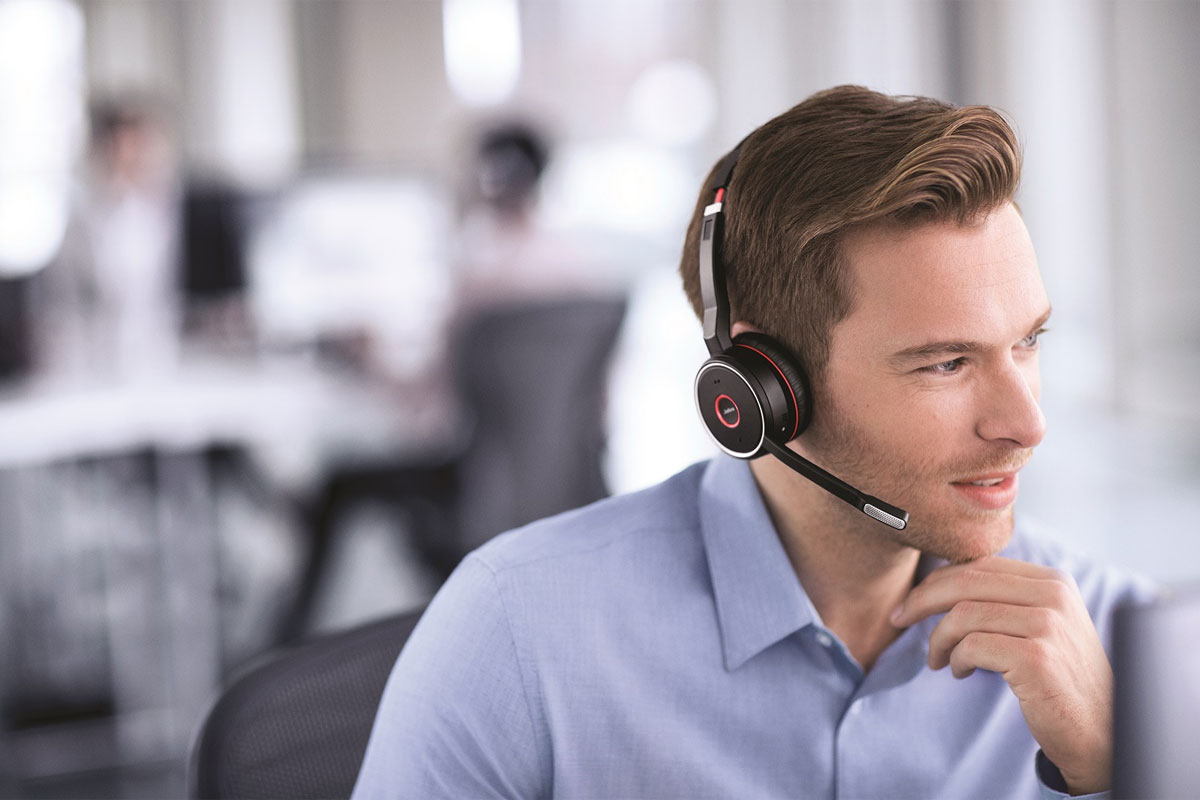 Jabra ワイヤレスオーバーイヤーヘッドホン Jabra、アクティブノイズキャンセリング対応のオーバーイヤー型