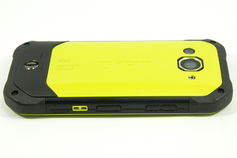 左側面にストラップホール