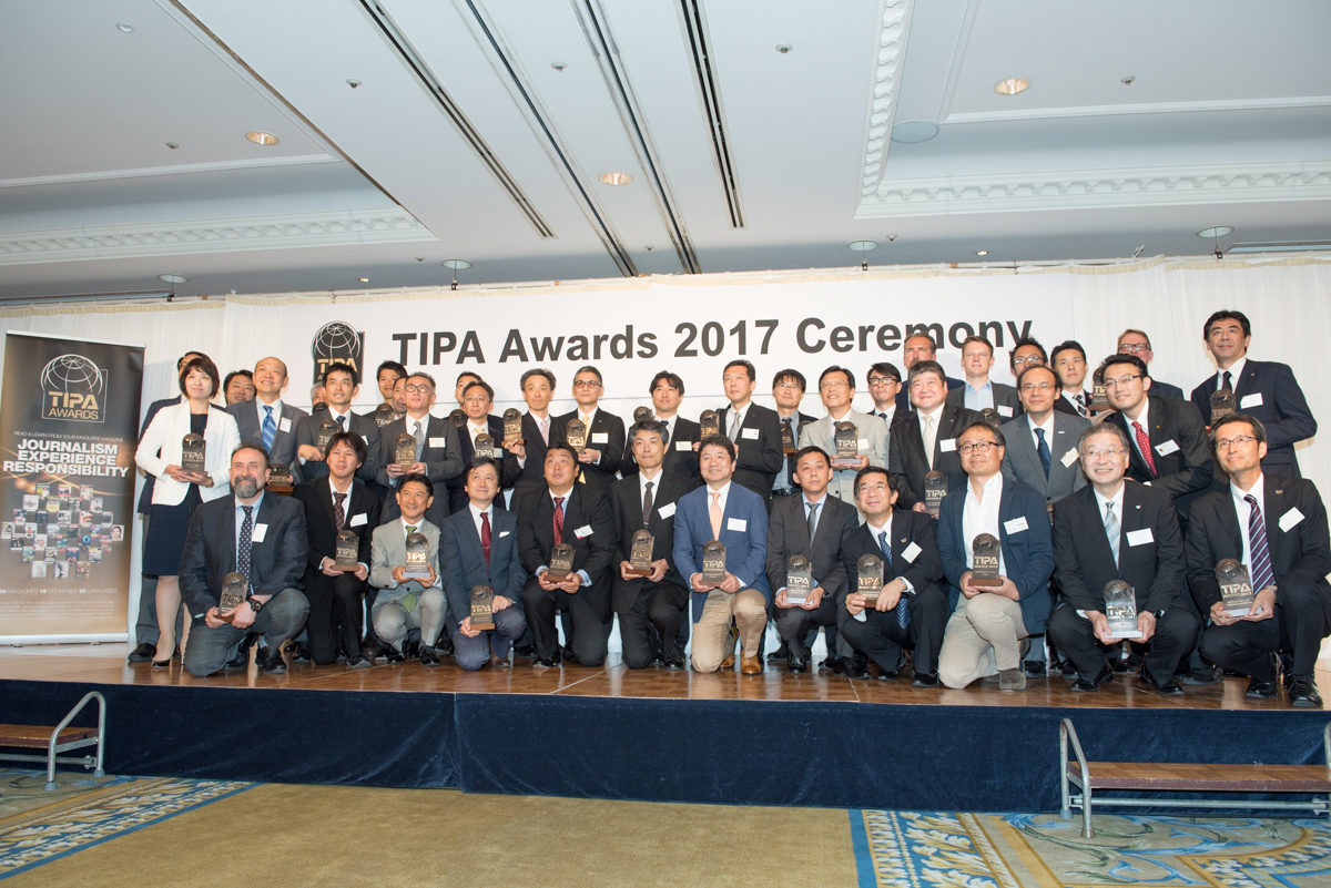 「TIPA AWARDS 2017」受賞製品の担当者