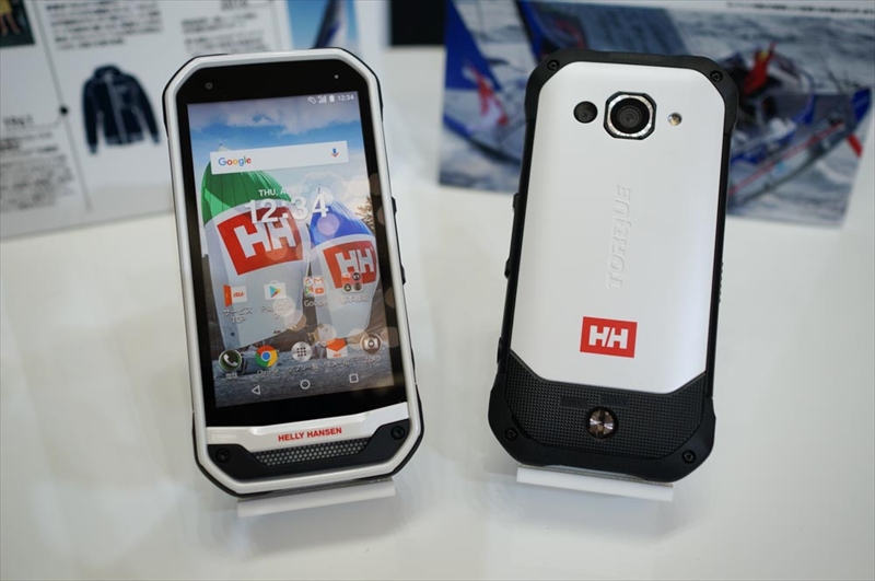 「TORQUE G03 HELLY HANSEN LIMITED」は7月下旬に発売予定