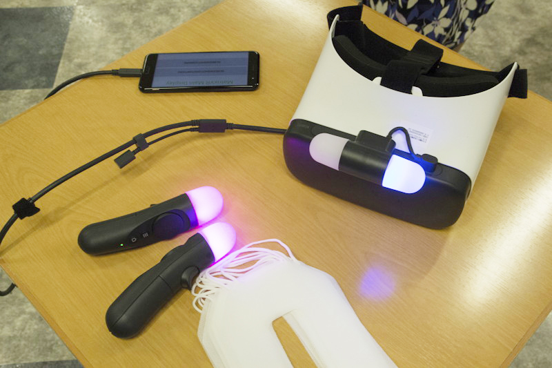 7月4日開催のau HTCユーザーイベントで展示されたLINK