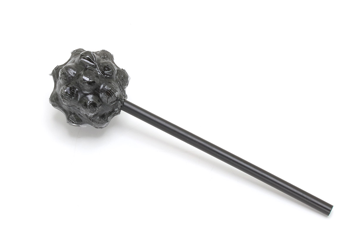 棒の先にボコボコ突起付きのキャンディがある「眠気スッキリ飴」。強いメントール風味です。メーカー価格税別200円。