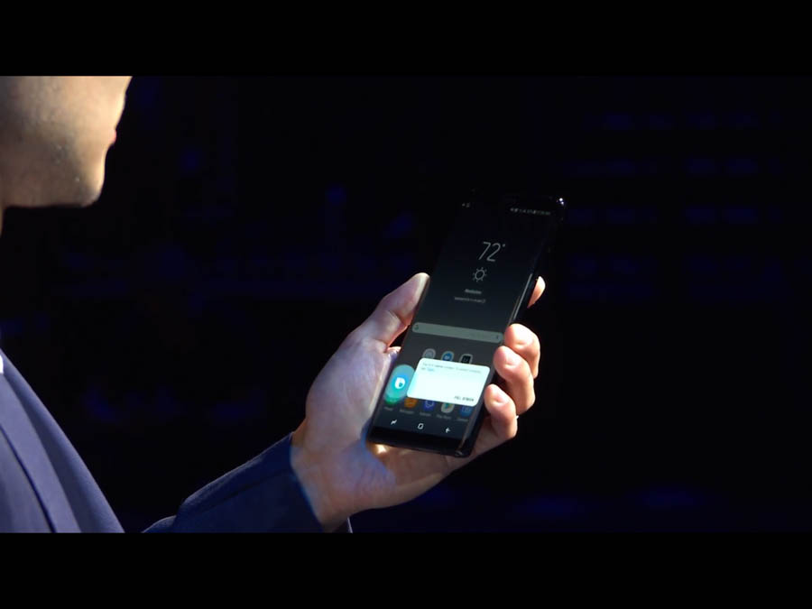 Bixbyで音声を使って操作するデモ