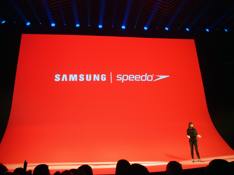 Speedo社との協業も発表され、Gear Sportにもアプリが内蔵される