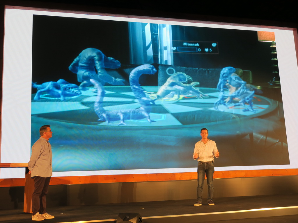 映画の中で描かれたゲームを再現した「ホロチェス」を楽しむことができる