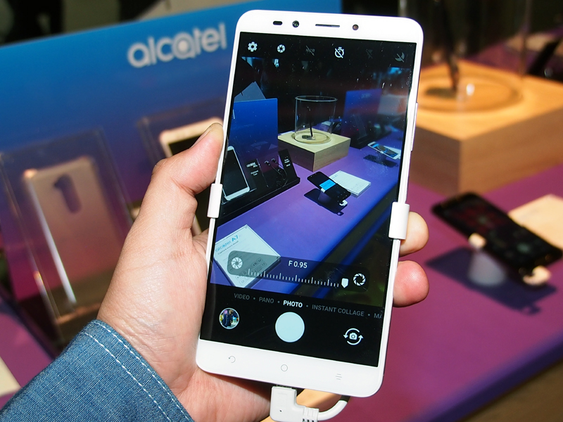 F値を調整しながら、撮影が可能。背景がボケた写真を撮ることができる