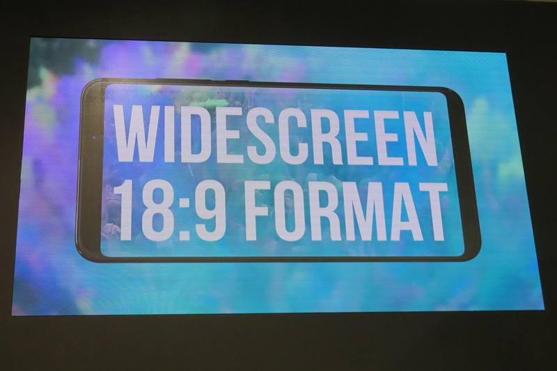 縦横比18:9のワイドスクリーンを採用するVIEWシリーズ