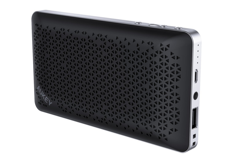 AUKEYのモバイルバッテリーとしても利用できるポータブルBluetoothスピーカー「SK-A2」