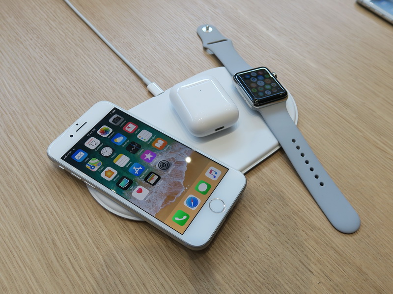 iPhone 8とiPhone 8 Plus、iPhone Xはワイヤレス充電に対応