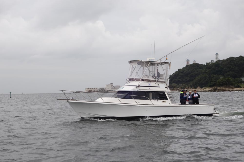 随行する小型船舶