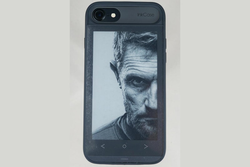 InkCaseの電子インクディスプレイ