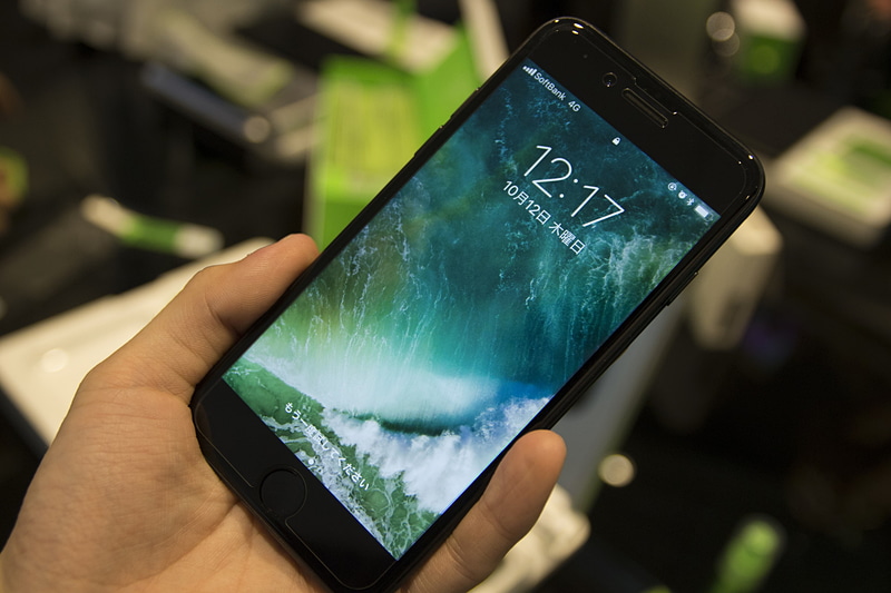 iPhoneのフィルム貼りを容易にするシステム「TCP」