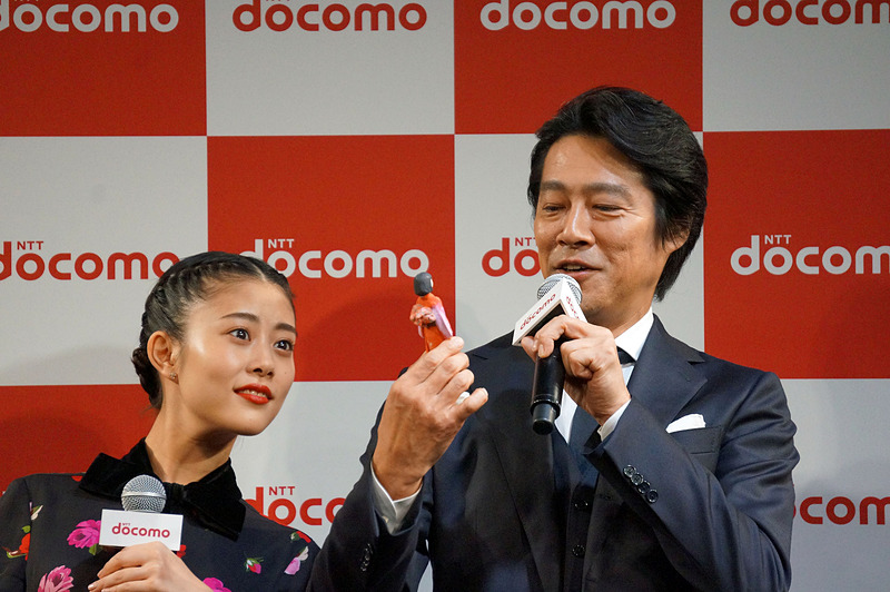 XZ1の3D撮影でブルゾンちえみを撮影、フィギュア化したものを目にして驚く堤と高畑