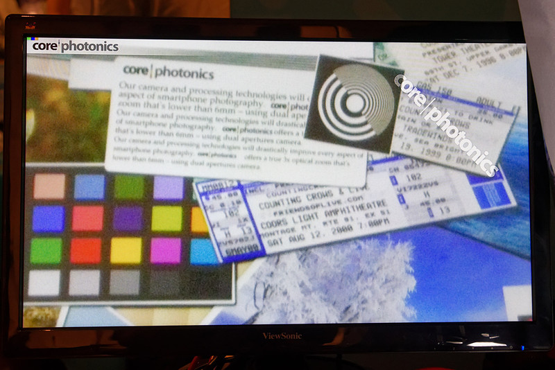 こちらがCorephotonicsのカメラ映像。iPhone 8の映像と比べ、細かい文字もより精細に見え、色合いも美しい。最大3倍の光学ズームに対応し、スマートフォンに搭載した場合、iPhone 8よりも1.5mmほど本体を薄く作ることができるとしている